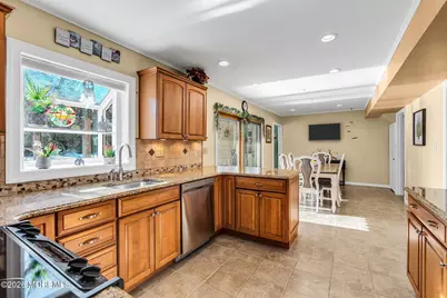 72 Idlebrook Lane, Aberdeen Township, NJ 07747 - Photo 26