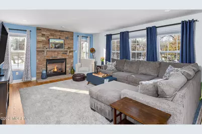 500 W Farms Road, Howell Township, NJ 07731 - Photo 8