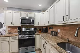 38 Galewood Dr, Matawan, NJ 07747 - Photo 14