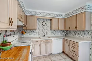 1078 Treasure Ave, Manahawkin, NJ 08050 - Photo 6