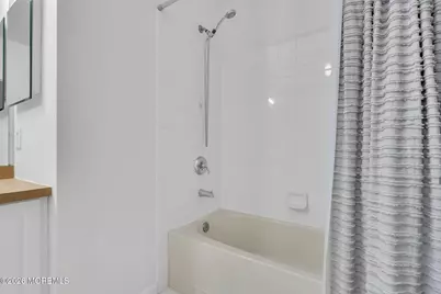 226 Mill Pond Way, Eatontown, NJ 07724 - Photo 22