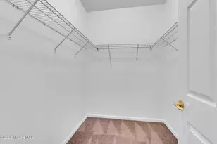 226 Mill Pond Wy, Eatontown, NJ 07724 - Photo 16