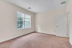 226 Mill Pond Wy, Eatontown, NJ 07724 - Photo 20