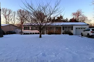 340 Suburban Dr, Toms River Township, NJ 08753 - Photo 2