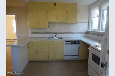 1080 Pine Avenue, Union Township, NJ 07083 - Photo 10