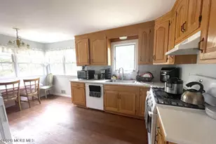 33 Parker Rd, West Long Branch, NJ 07764 - Photo 4