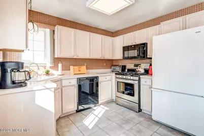 564 Waterford Drive, Manchester Township, NJ 08759 - Photo 6