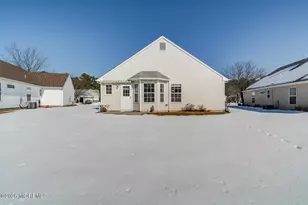 564 Waterford Dr, Manchester Township, NJ 08759 - Photo 4