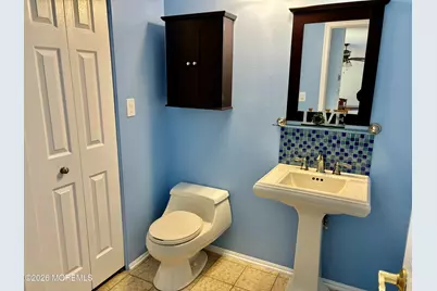 171 Daffodil Drive, Freehold, NJ 07728 - Photo 10