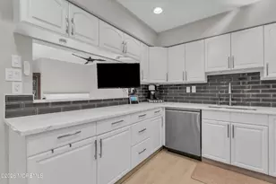 604 Karen Ln, Brick, NJ 08724 - Photo 8