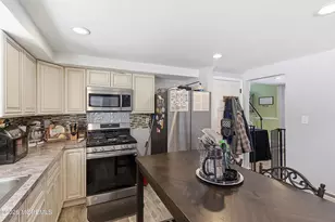 70 Oak Ridge Pkwy, Toms River Township, NJ 08755 - Photo 8