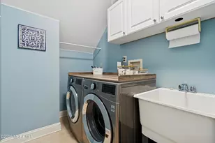 2 Matthew Ct, Cream Ridge, NJ 08514 - Photo 32