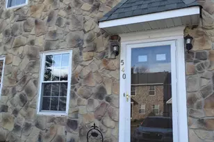 540 Davids Ct, Lakewood, NJ 08701 - Photo 2