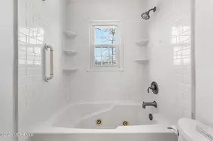 28 Standish Dr, Howell Township, NJ 07731 - Photo 28