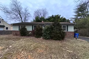 1894 W 4th St, Dunellen, NJ 08812 - Photo 1