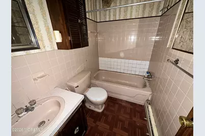 1894 W 4th Street, Dunellen, NJ 08812 - Photo 4
