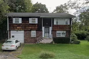 3 Merlin Dr, Lakewood, NJ 08701 - Photo 1