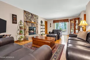 15 E Scarlet Oak Ct, Jackson, NJ 08527 - Photo 28