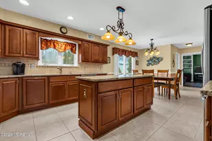 15 E Scarlet Oak Ct, Jackson, NJ 08527 - Photo 14