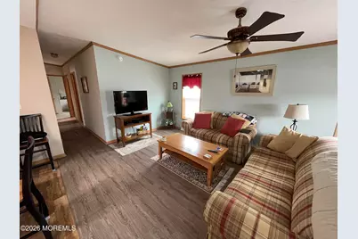 8 Baltimore Avenue, Manahawkin, NJ 08050 - Photo 4