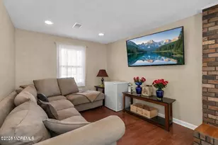 237 Rodman Ct, Eatontown, NJ 07724 - Photo 16