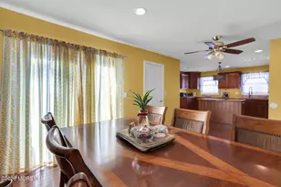 237 Rodman Ct, Eatontown, NJ 07724 - Photo 16