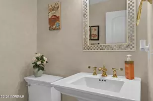 237 Rodman Ct, Eatontown, NJ 07724 - Photo 14
