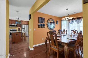 237 Rodman Ct, Eatontown, NJ 07724 - Photo 8