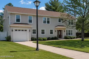 237 Rodman Ct, Eatontown, NJ 07724 - Photo 1