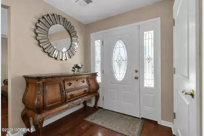 237 Rodman Court, Eatontown, NJ 07724 - Photo 2