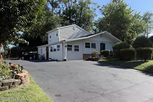 608 Wayside Rd, Neptune Township, NJ 07753 - Photo 2