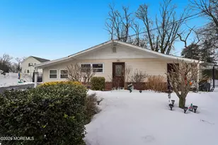 608 Wayside Rd, Neptune Township, NJ 07753 - Photo 6