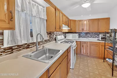 608 Wayside Road, Neptune Township, NJ 07753 - Photo 18