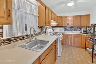 608 Wayside Rd, Neptune Township, NJ 07753 - Photo 18