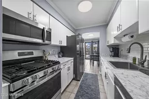 155 Penn Ct, Old Bridge Township, NJ 08857 - Photo 6