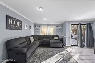 155 Penn Ct, Old Bridge Township, NJ 08857 - Photo 10