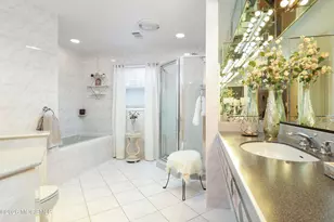 46 Winchester Dr, Freehold, NJ 07728 - Photo 8