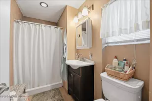 233 Broadway, Union Beach, NJ 07735 - Photo 16