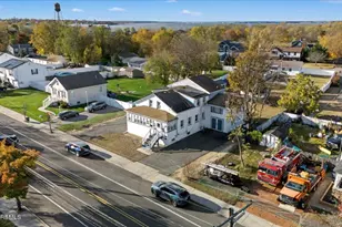 233 Broadway, Union Beach, NJ 07735 - Photo 32