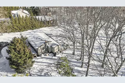 713 W Veterans Highway, Jackson, NJ 08527 - Photo 2