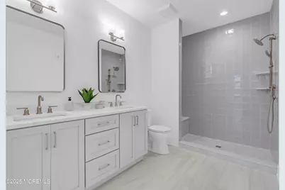 70 Hudson Avenue, Red Bank, NJ 07701 - Photo 6