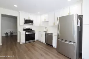 42 Pennsbury Way, East Brunswick Township, NJ 08816 - Photo 12