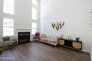 42 Pennsbury Way, East Brunswick Township, NJ 08816 - Photo 6