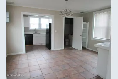 521 E Point Pleasant Avenue, Ocean Gate, NJ 08740 - Photo 4