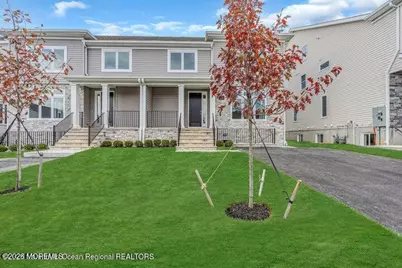 20 Blue River Way, Lakewood, NJ 08701 - Photo 2