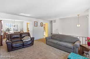 15 Standish Dr, Howell Township, NJ 07731 - Photo 4