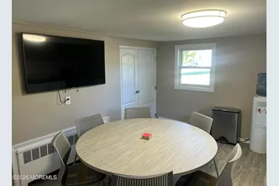 964 Broadway #3, West Long Branch, NJ 07764 - Photo 2