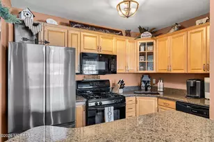 402 Brookview Ct, Howell Township, NJ 07731 - Photo 6