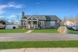 216 Wall St, Eatontown, NJ 07724 - Photo 12