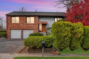 22 Pershing Ln, Sicklerville, NJ 08081 - Photo 1
